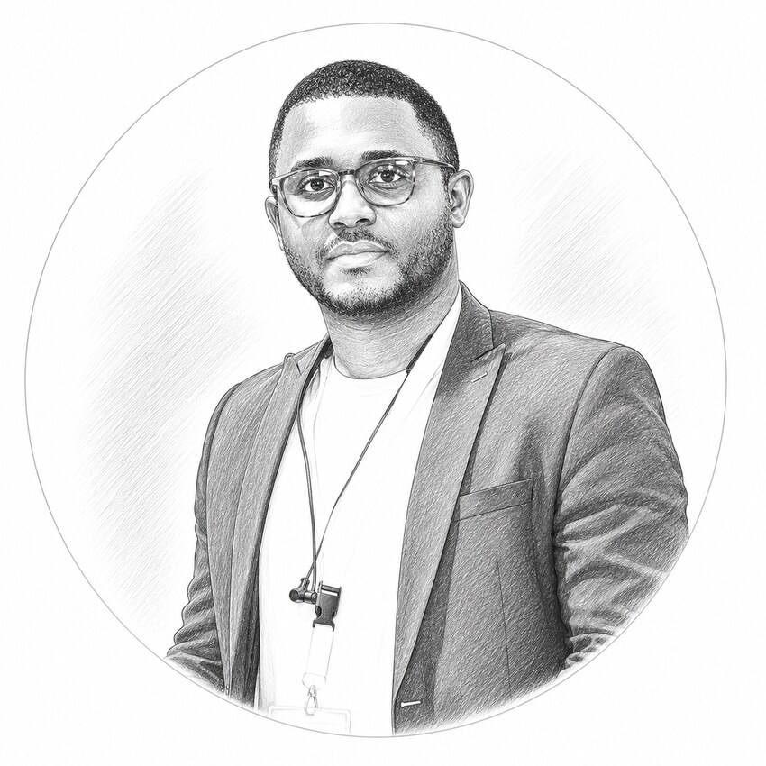 Eliam M'BAHIA - Directeur des Ventes et des partenariats